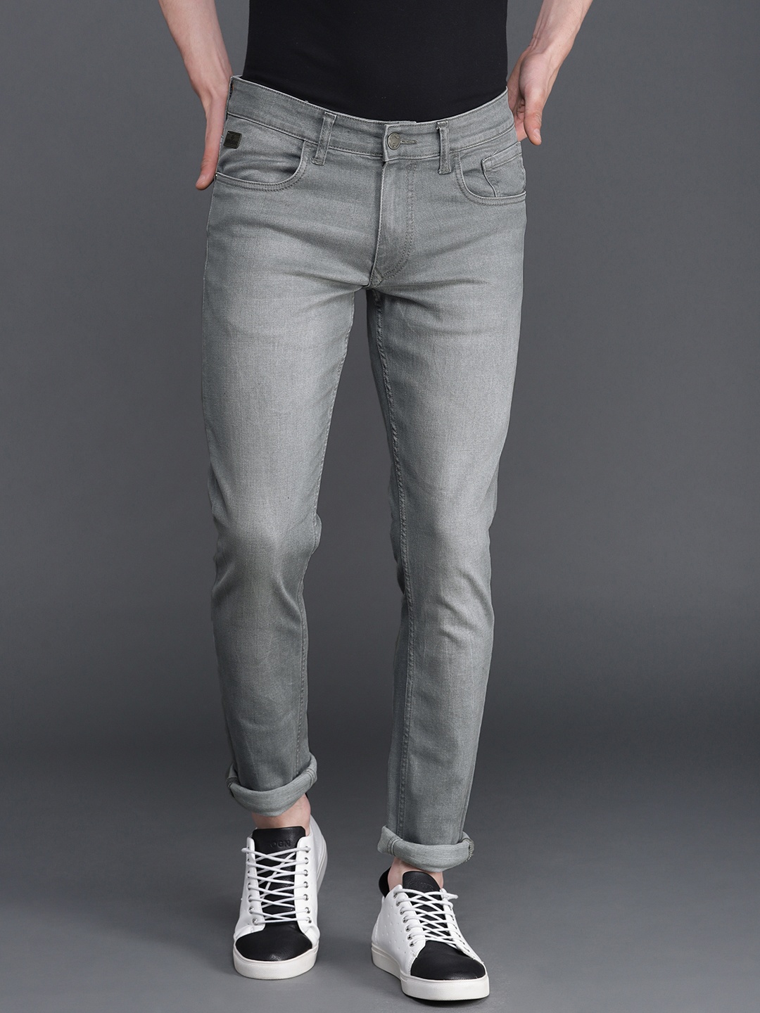 

WROGN Men Grey Slim Fit Mid-Rise Clean Look Stretchable Jeans