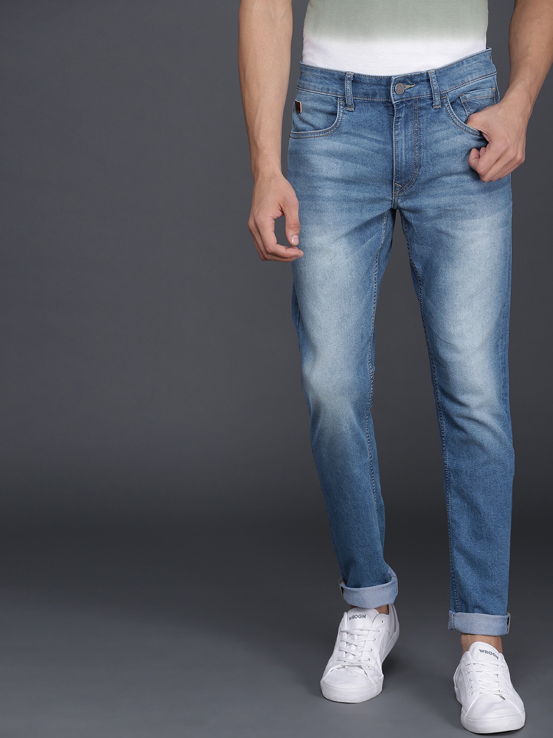 

WROGN Men Blue Slim Fit Mid-Rise Clean Look Stretchable Jeans