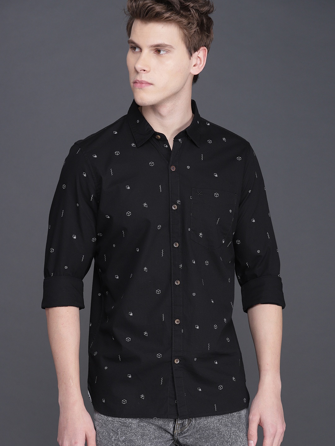 

WROGN Men Black & White Slim Fit Printed Casual Shirt