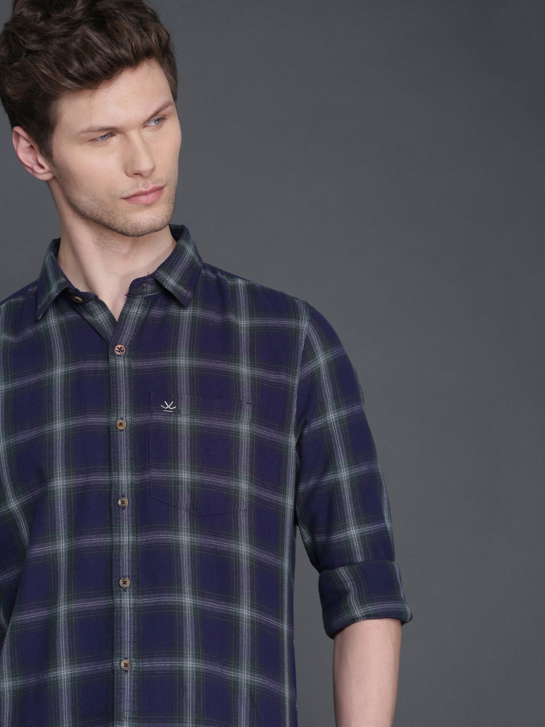 

WROGN Men Navy Blue & Grey Slim Fit Checked Casual Shirt