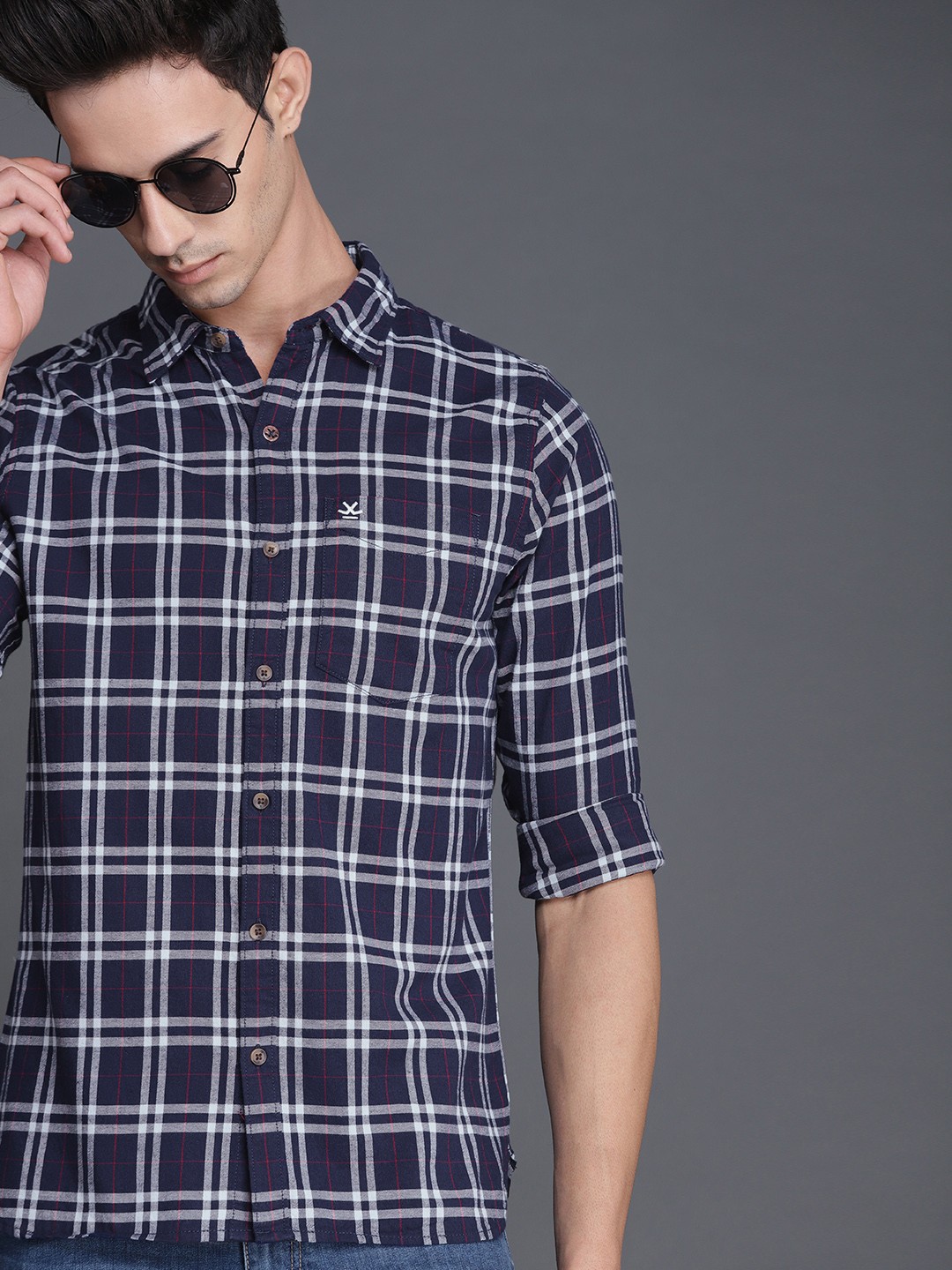 

WROGN Men Navy Blue Slim Fit Checked Casual Shirt