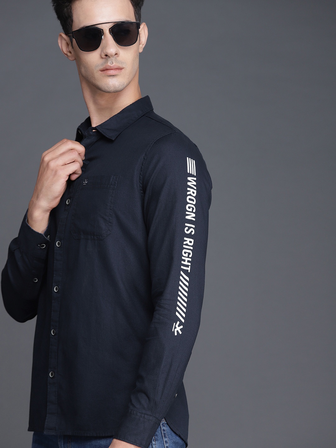 

WROGN Men Navy Blue Slim Fit Solid Casual Shirt