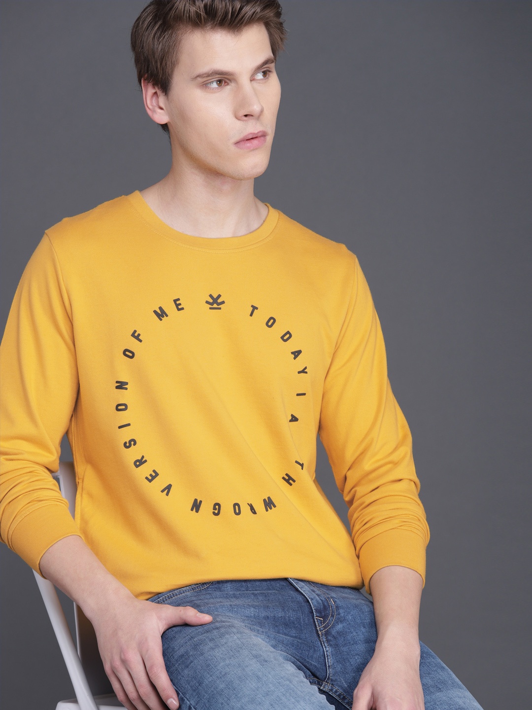 

WROGN Men Mustard Solid Slim Fit Sweatshirt