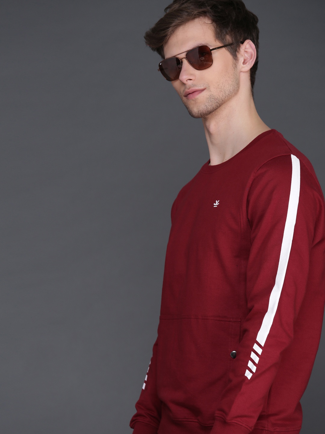 

WROGN Men Maroon Slim Fit Solid Sweatshirt