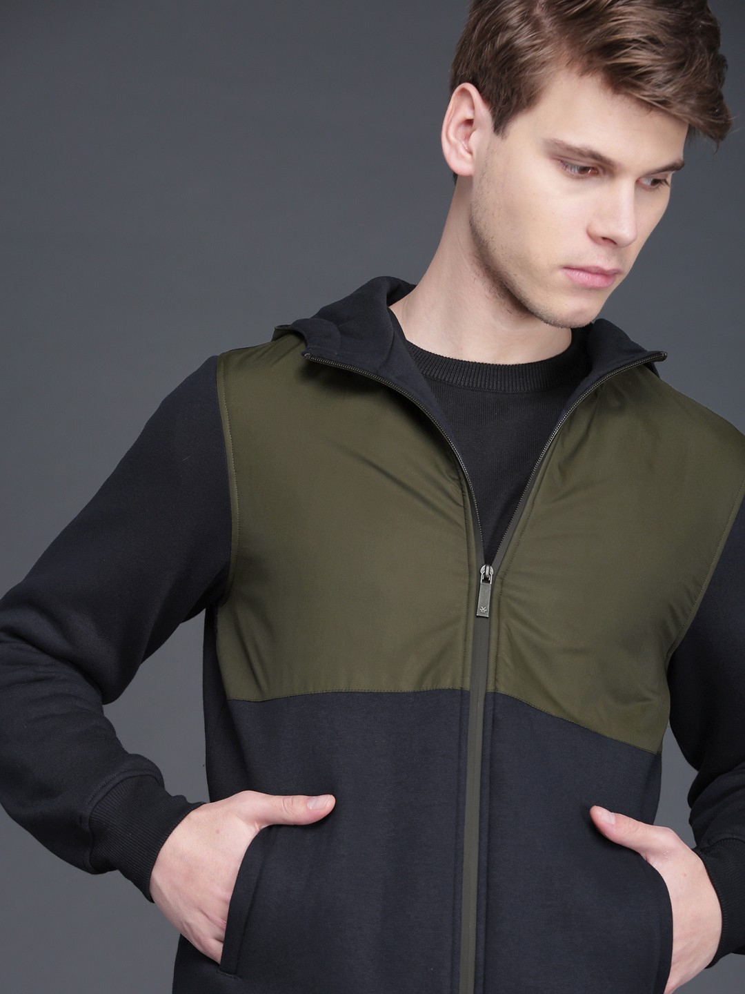

WROGN Men Navy Blue & Olive Green Colourblocked Hooded Sweatshirt