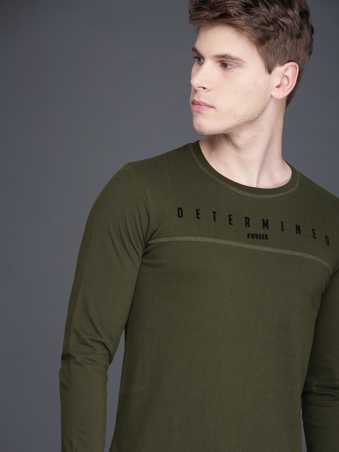 

WROGN Men Olive Green Solid Slim Fit Round Neck Pure Cotton T-shirt