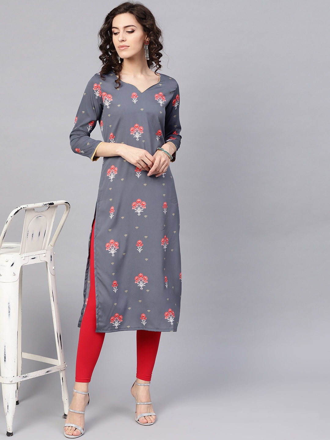 

AHIKA Women Grey & Pink Printed Straight Kurta