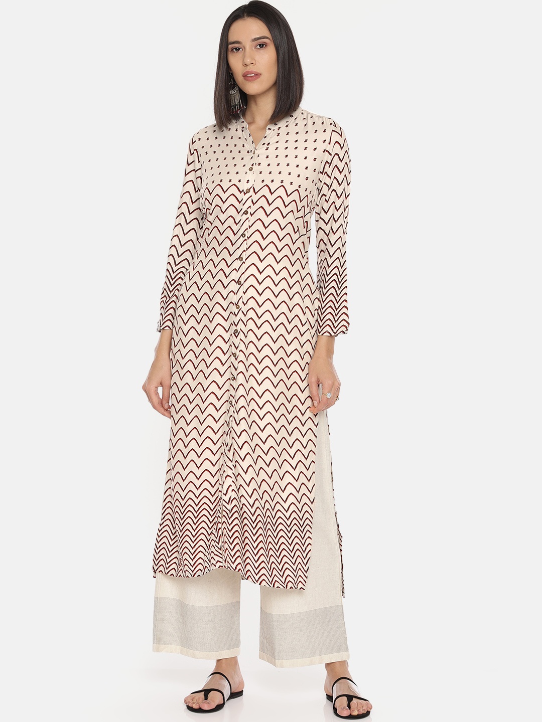 

Global Desi Women Off-White & Black Printed Straight Kurta