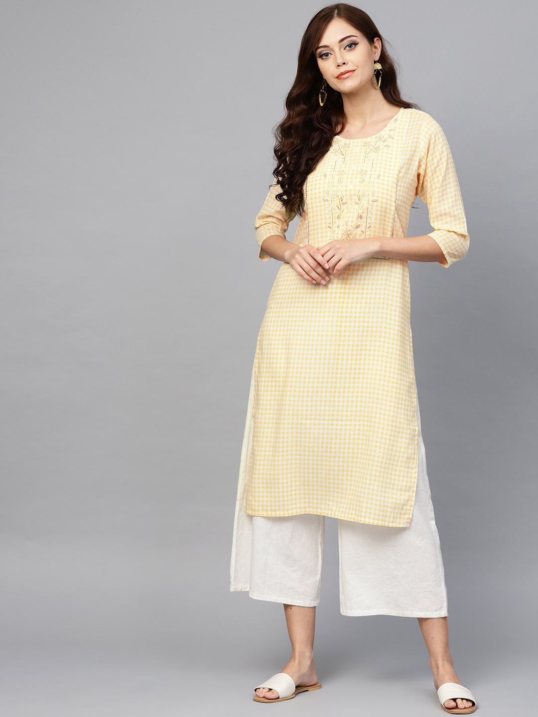 

Ahalyaa Women Yellow & White Checked Straight Kurta