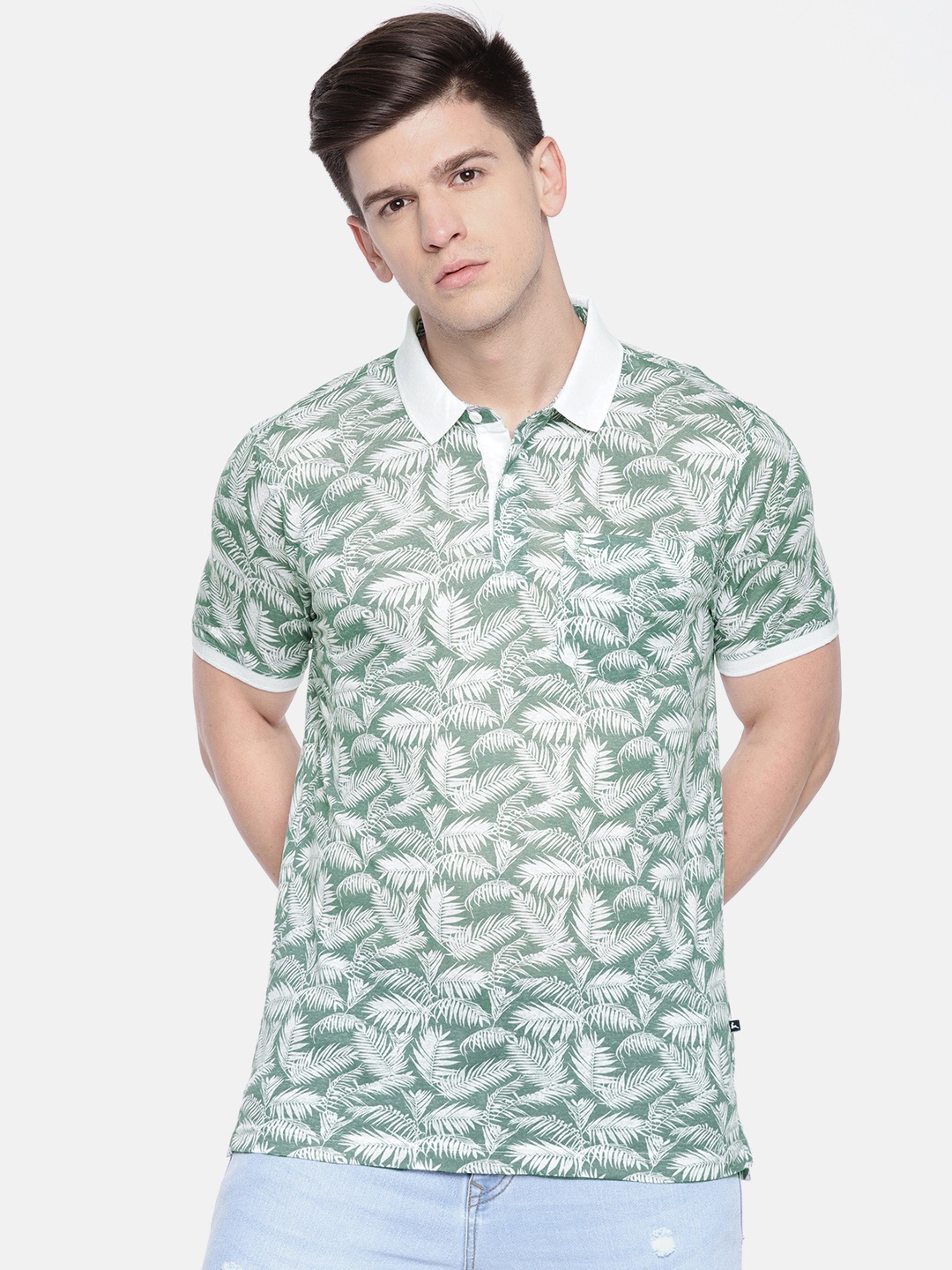 

Parx Men White & Green Printed Polo Collar T-shirt