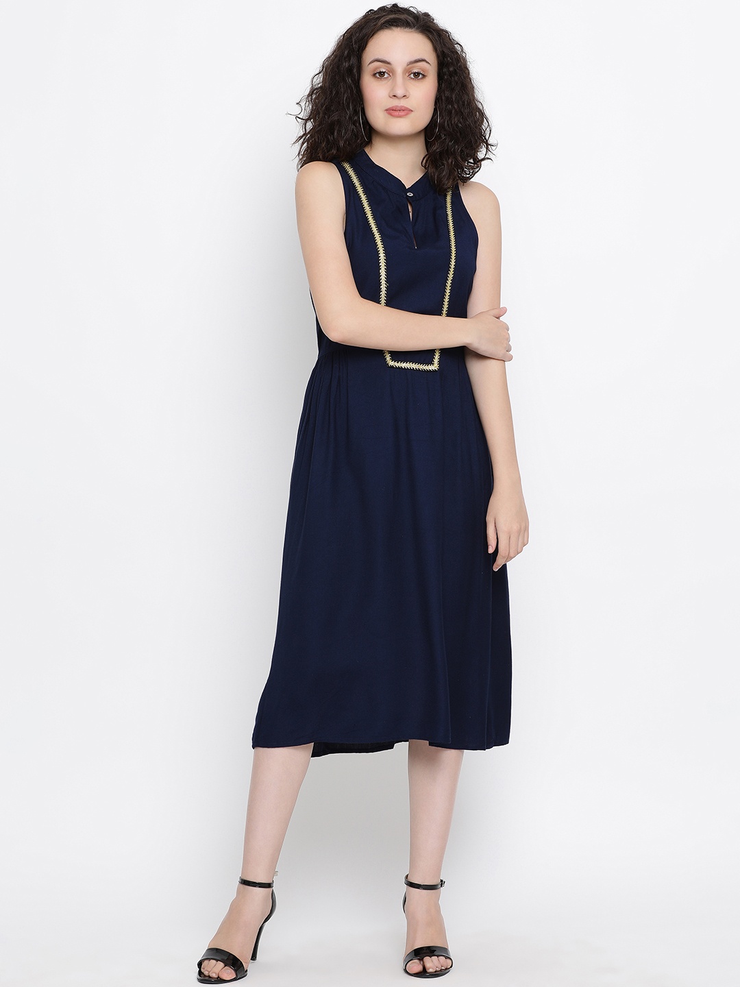 

Oxolloxo Women Navy Blue Solid Fit and Flare Dress