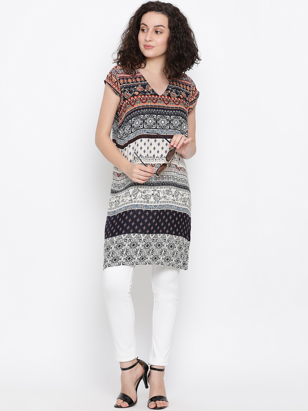 

Oxolloxo Women Multi-Coloured Printed Tunic