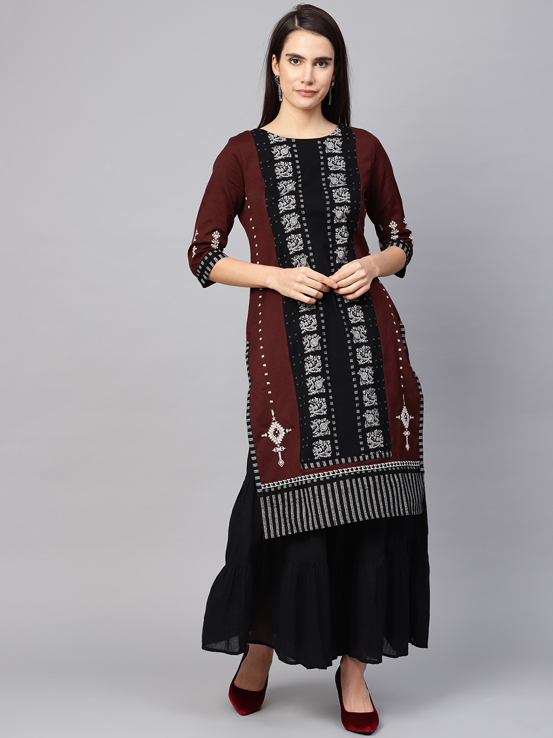 

W Women Burgundy & Black Printed Straight Kurta