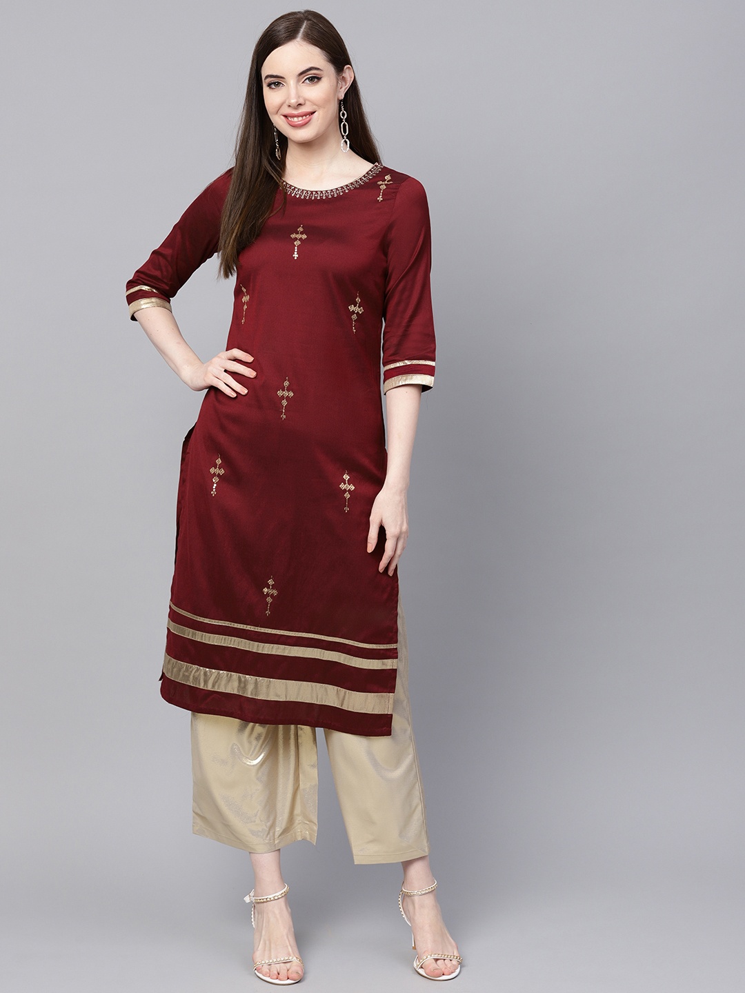 

W Women Maroon & Golden Woven Design Straight Kurta