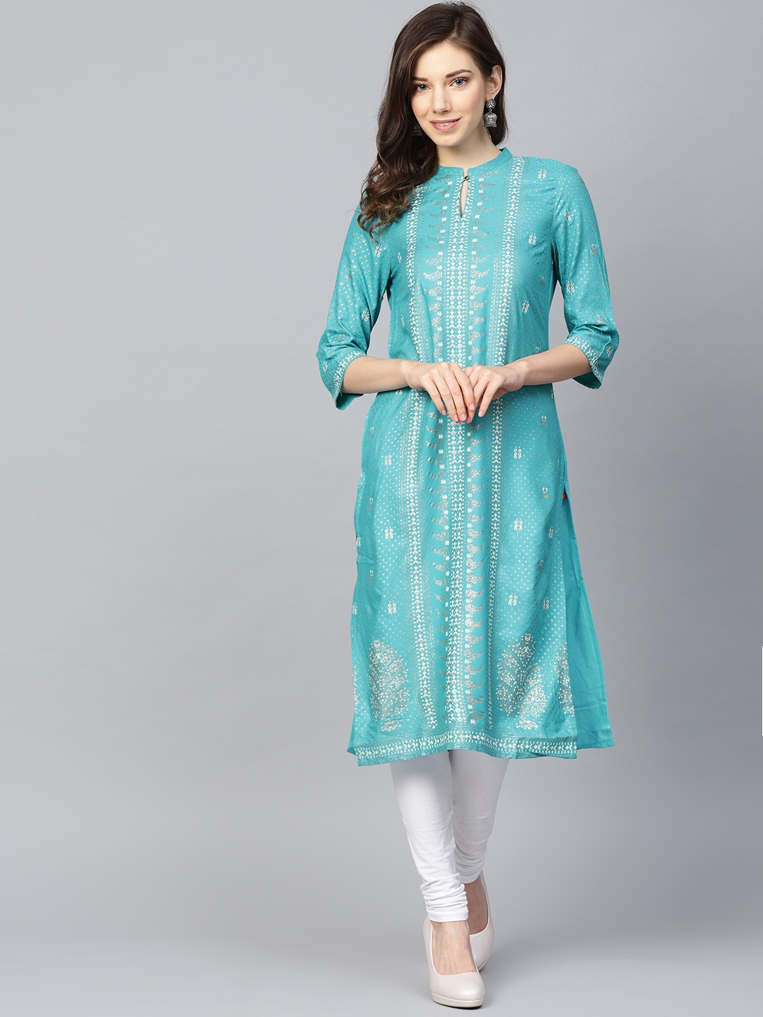 

W Women Blue & Off-White Floral Printed Straight Kurta