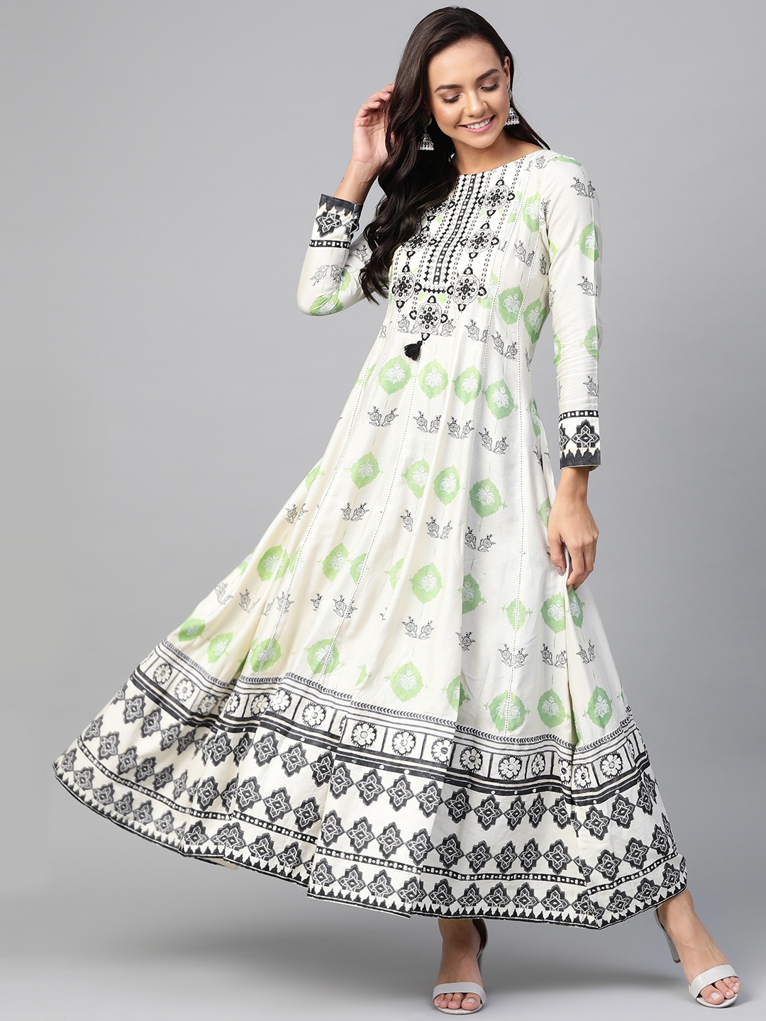 

W Women White & Green Printed Anarkali Kurta