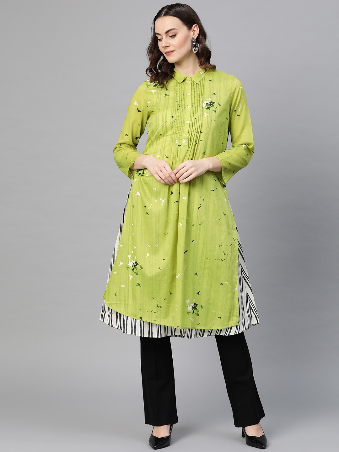 

W Women Green Quirky Print Layered A-Line Kurta