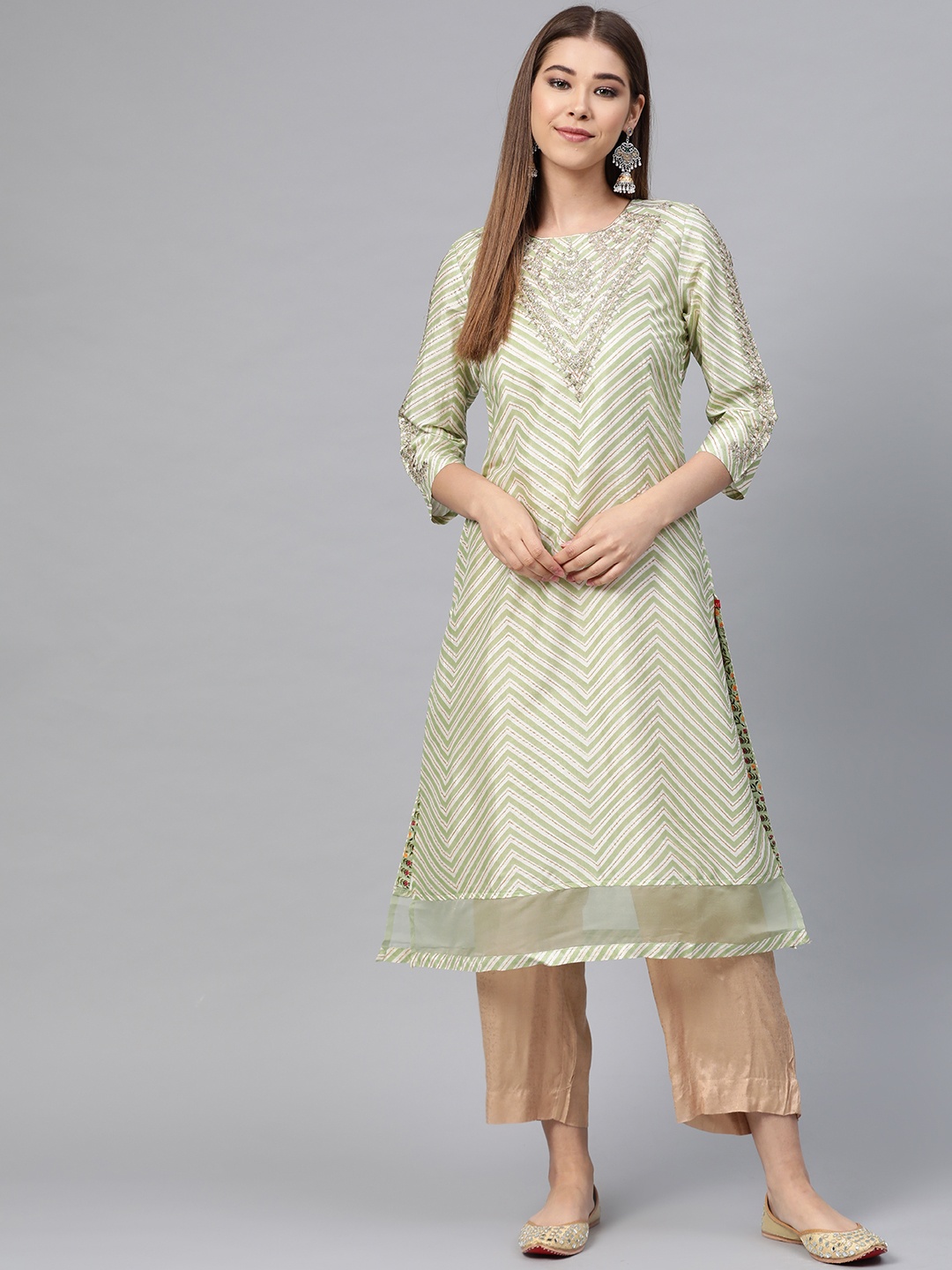 

W Women Green & Off-White Chevron Print Straight Kurta