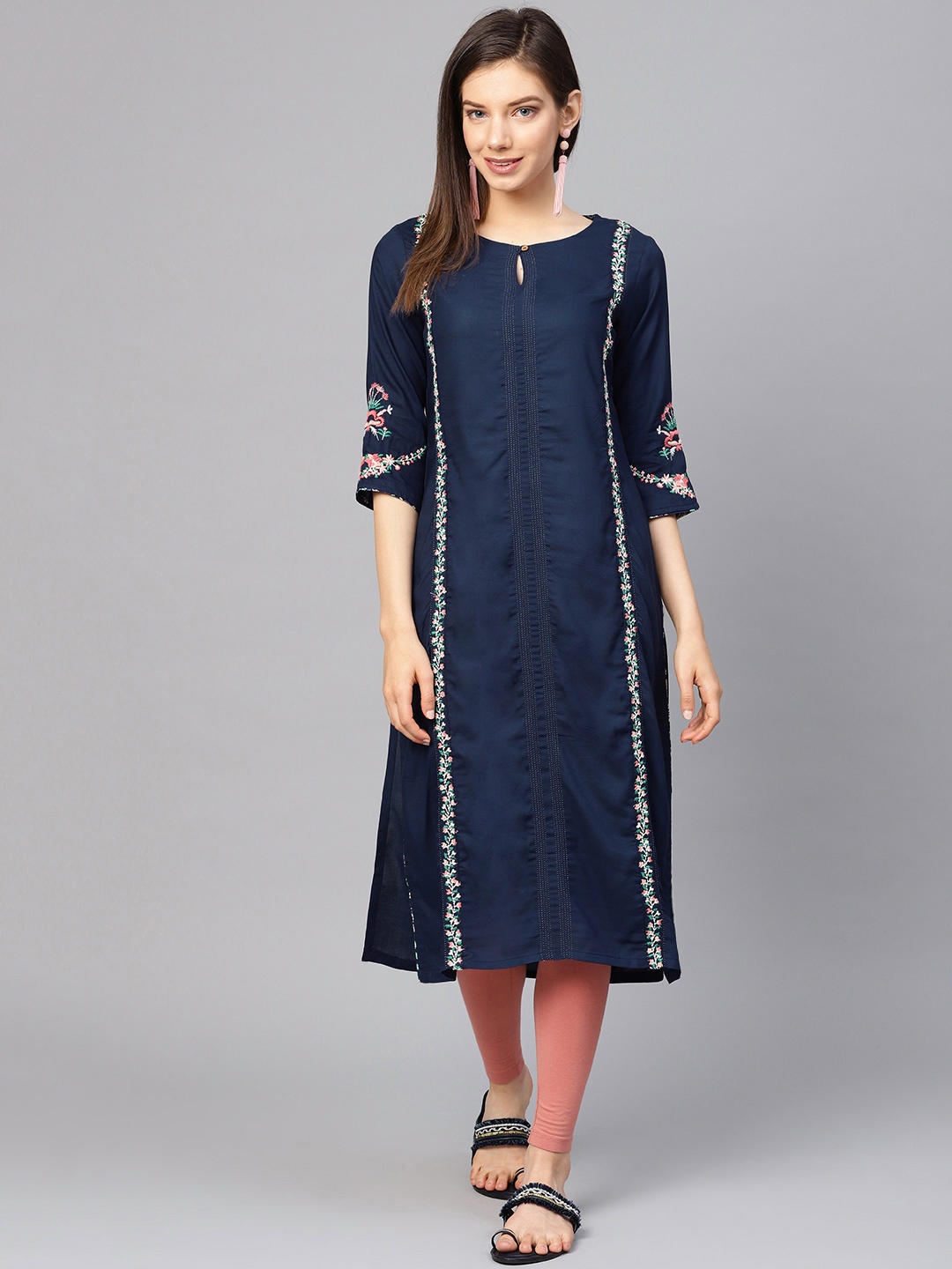 

W Women Navy Blue Solid Straight Kurta