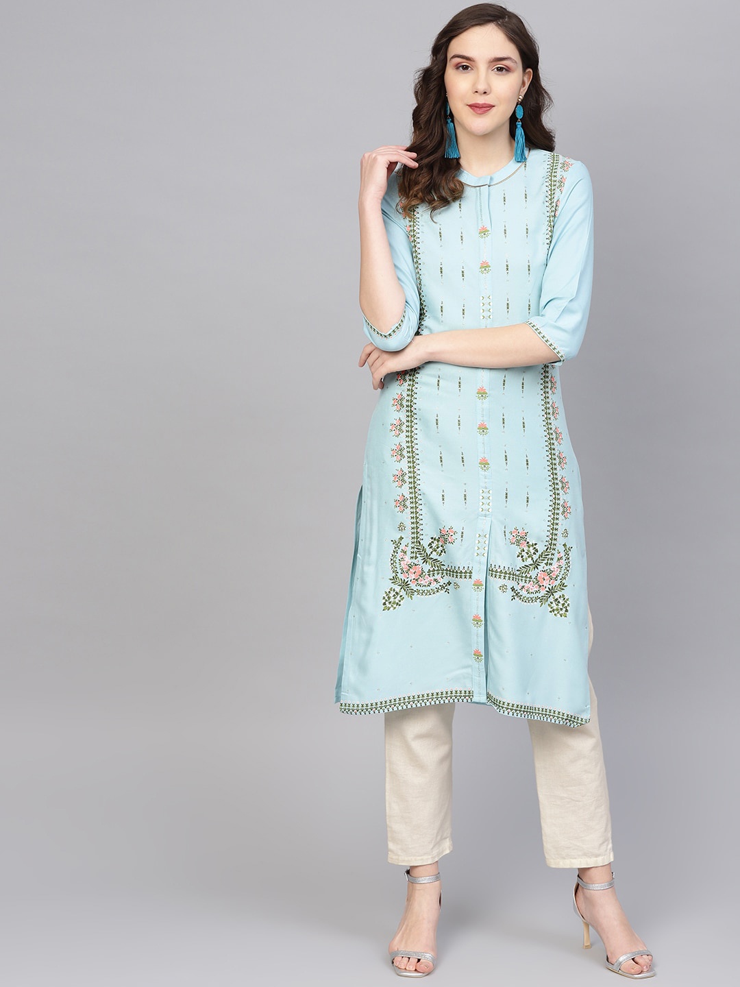 

W Women Blue & Green Printed Straight Sustainable Kurta
