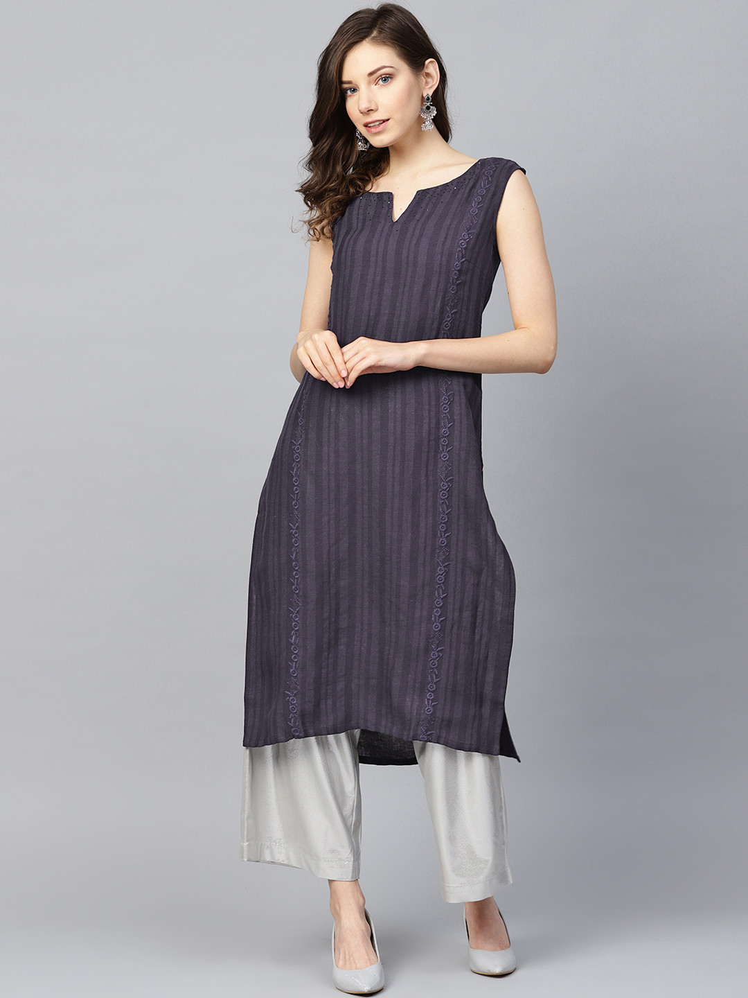 

W Women Navy Blue Striped Straight Kurta