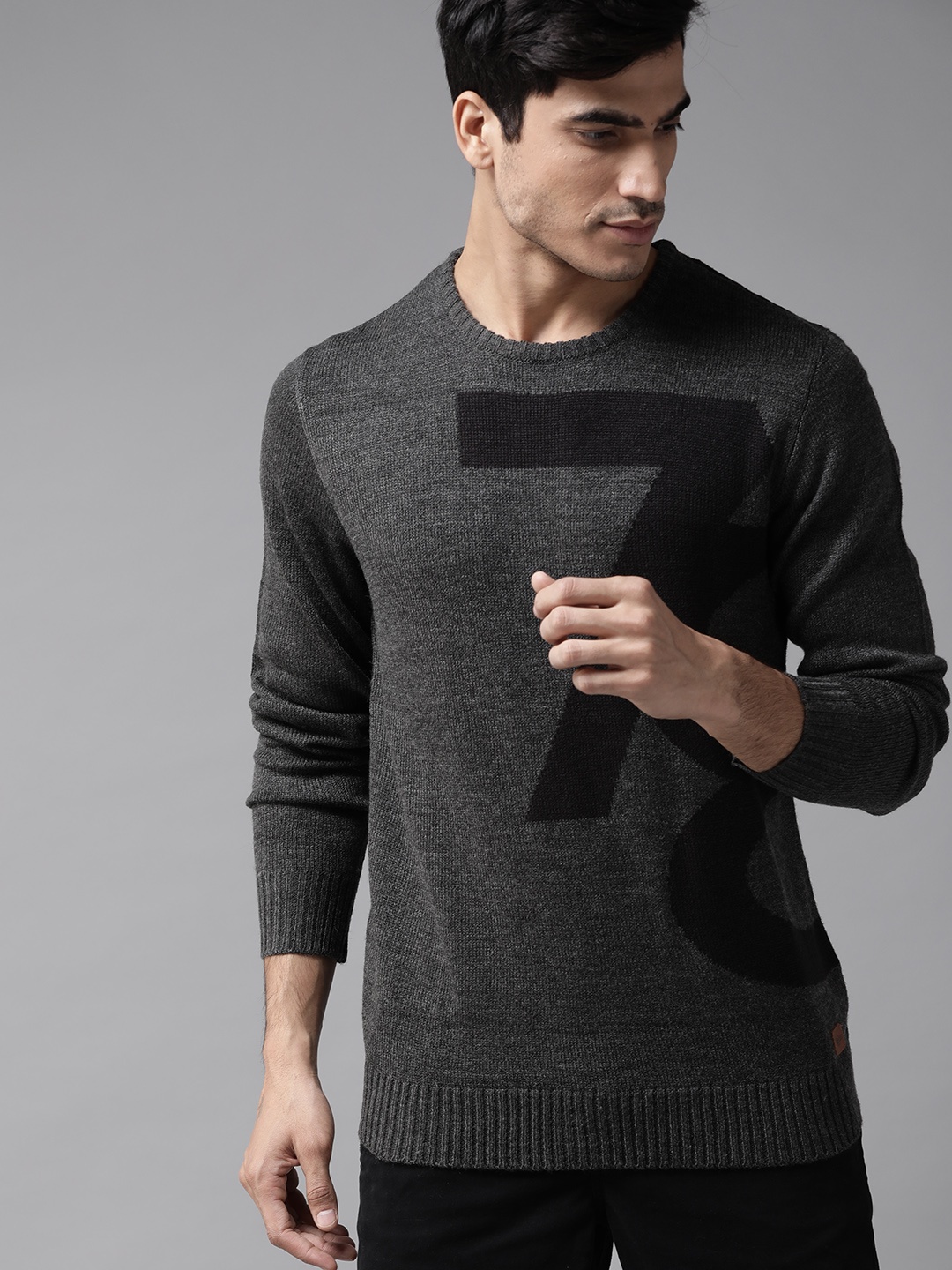 

The Roadster Lifestyle Co Men Charcoal Grey & Black Self Design Pullover