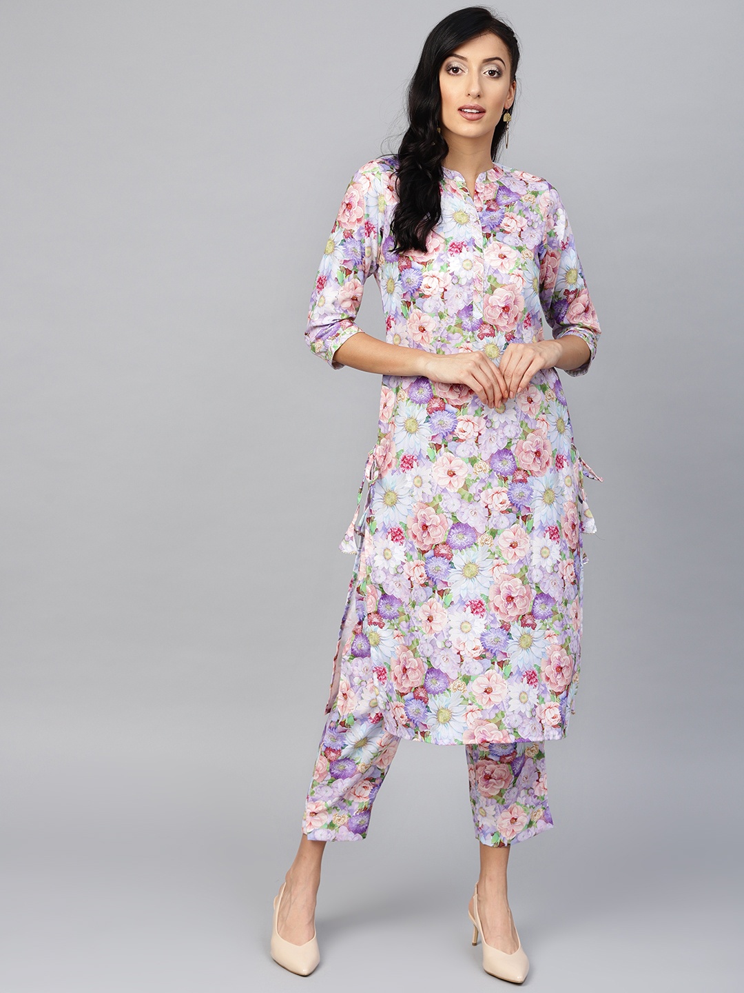 

Ahalyaa Women Purple & Pink Printed Kurta with Trousers