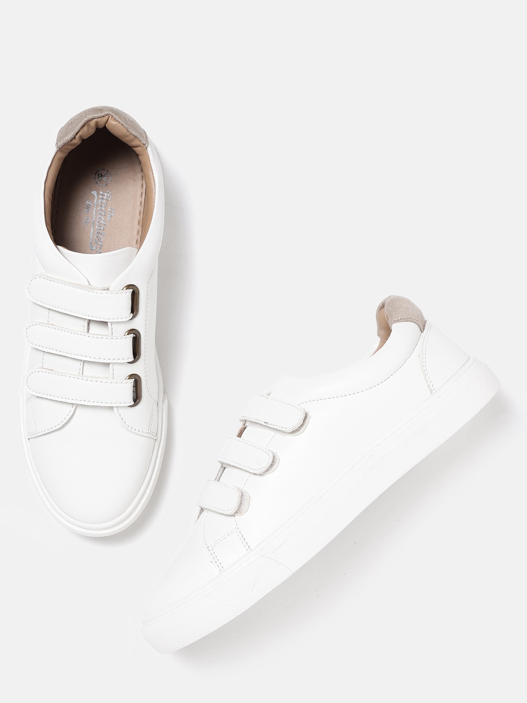 

The Roadster Lifestyle Co Women White Solid Sneakers