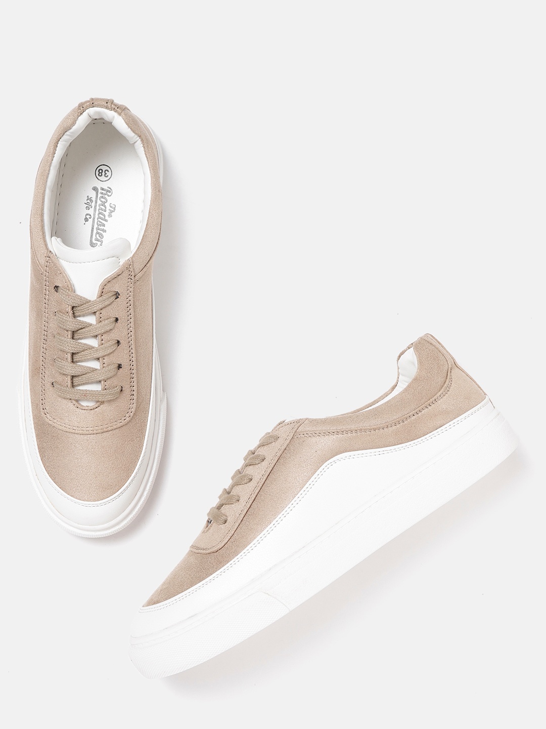 

The Roadster Lifestyle Co Women Beige & White Colourblocked Sneakers
