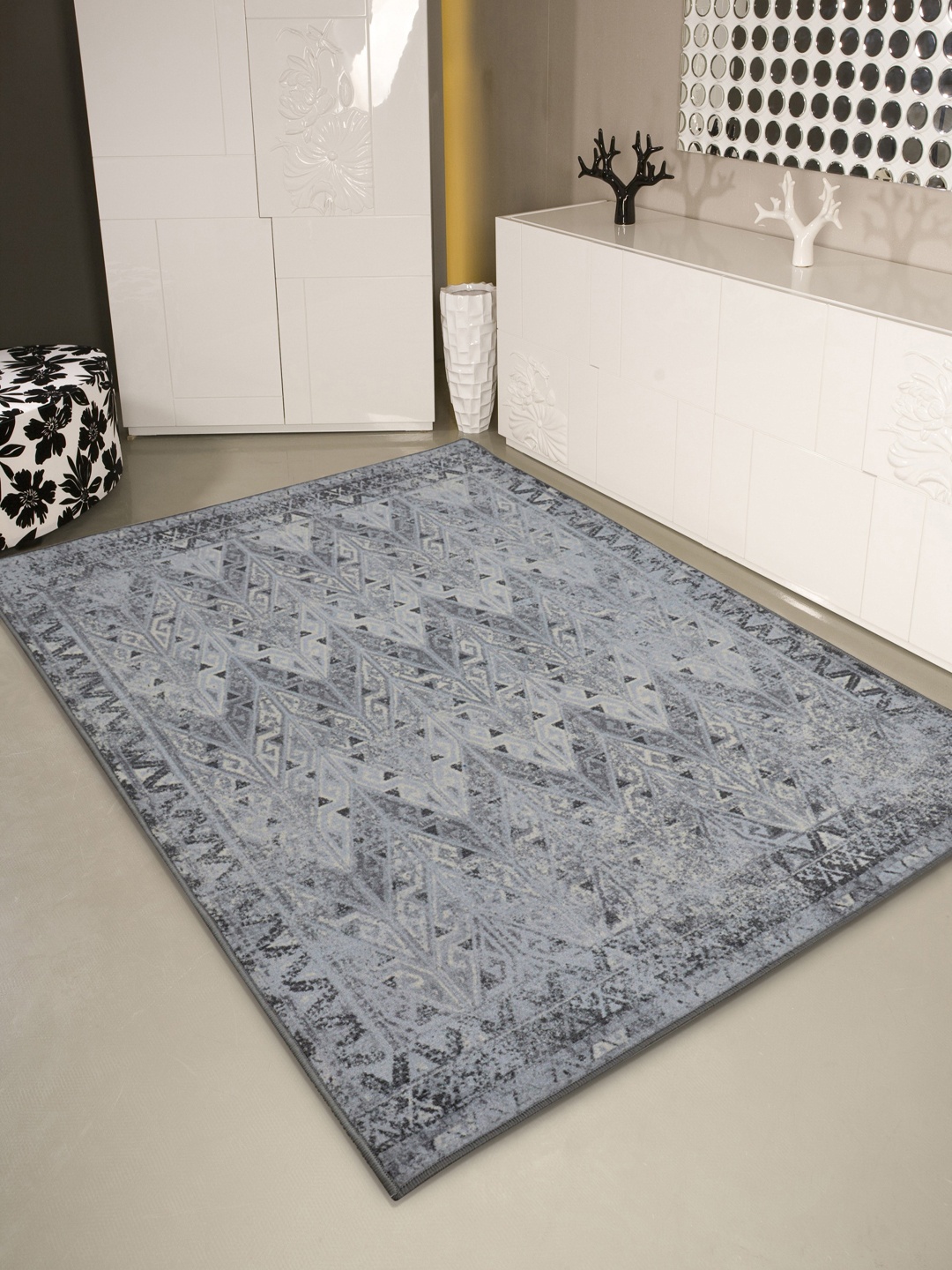 

RUGSMITH Grey Premium Distressed Pattern Area Rug