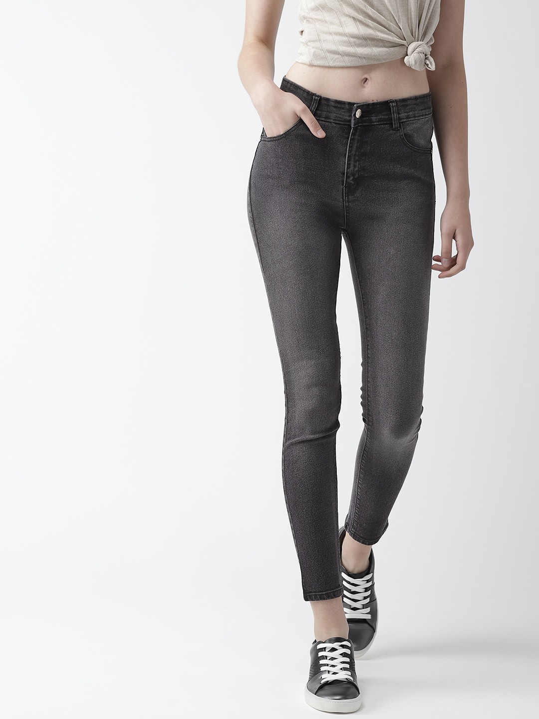 

Hubberholme Women Charcoal Grey Slim Fit High-Rise Clean Look Stretchable Cropped Jeans