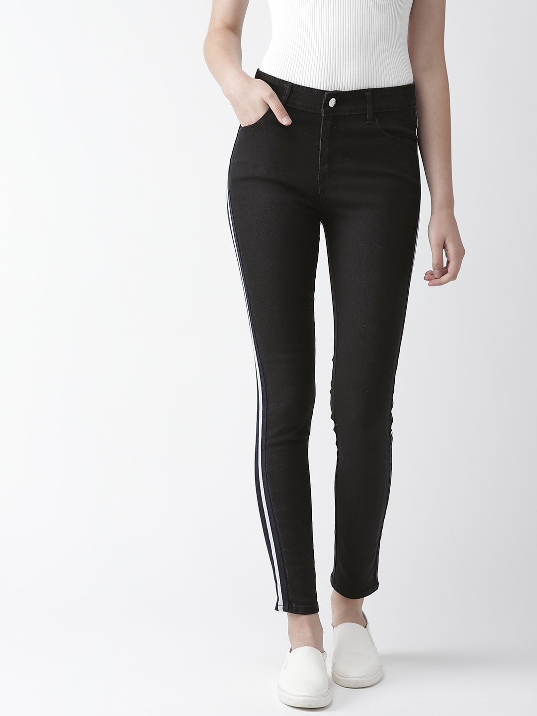 

Hubberholme Women Black Slim Fit High-Rise Clean Look Stretchable Jeans