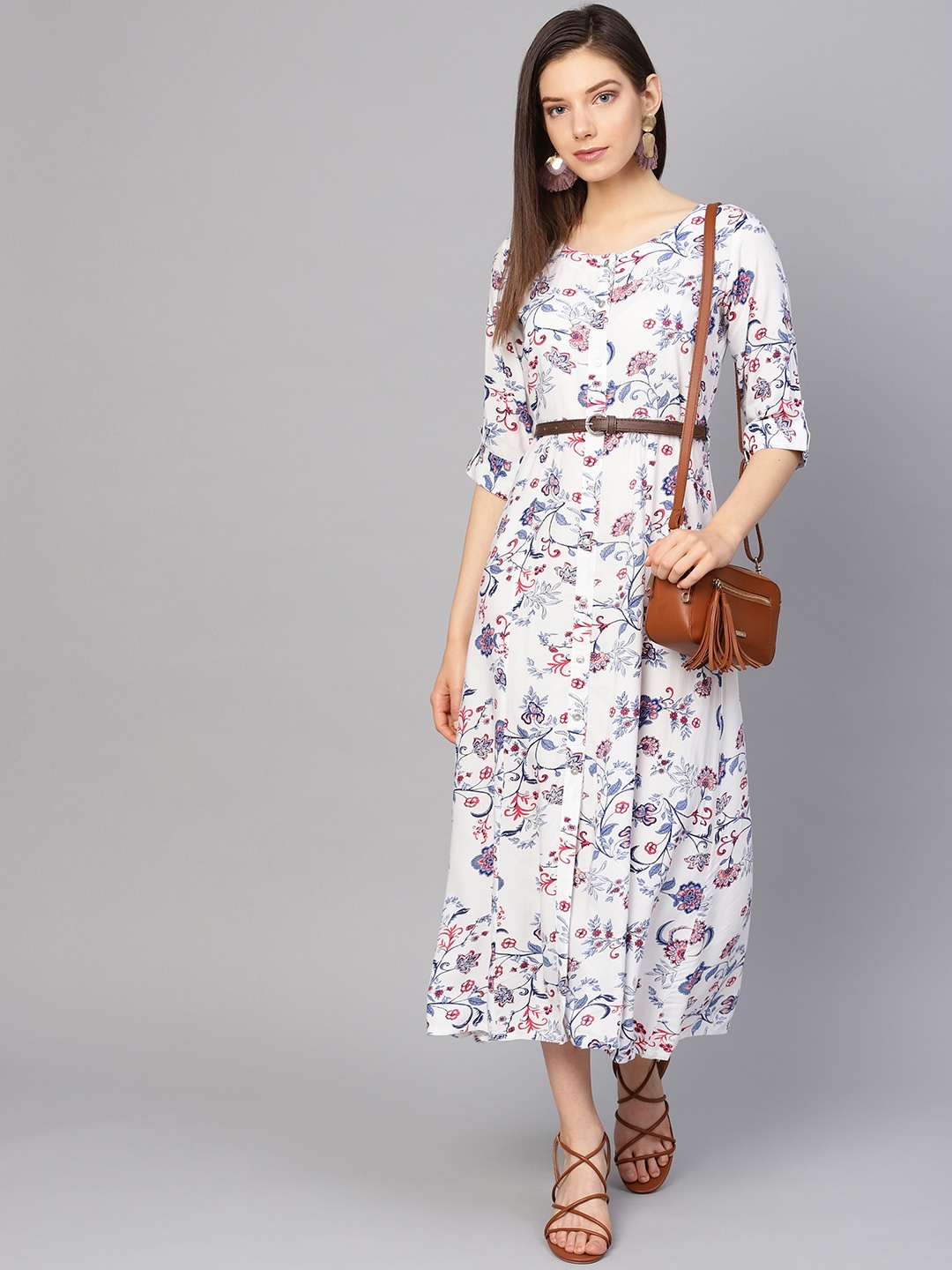 

Varanga Women White & Blue Floral Print A-Line Dress