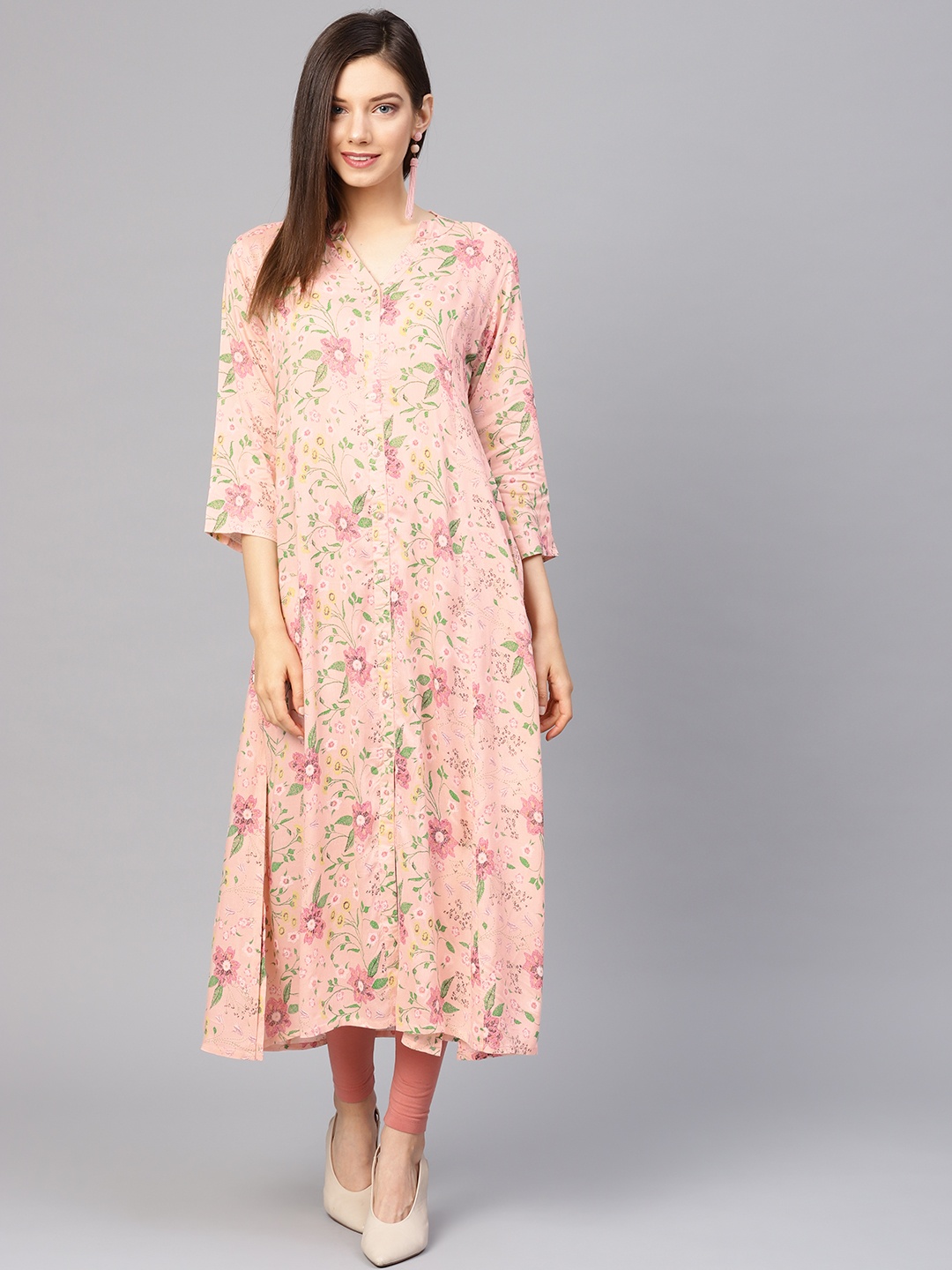 

Varanga Women Peach-Coloured & Green Floral Printed A-Line Kurta