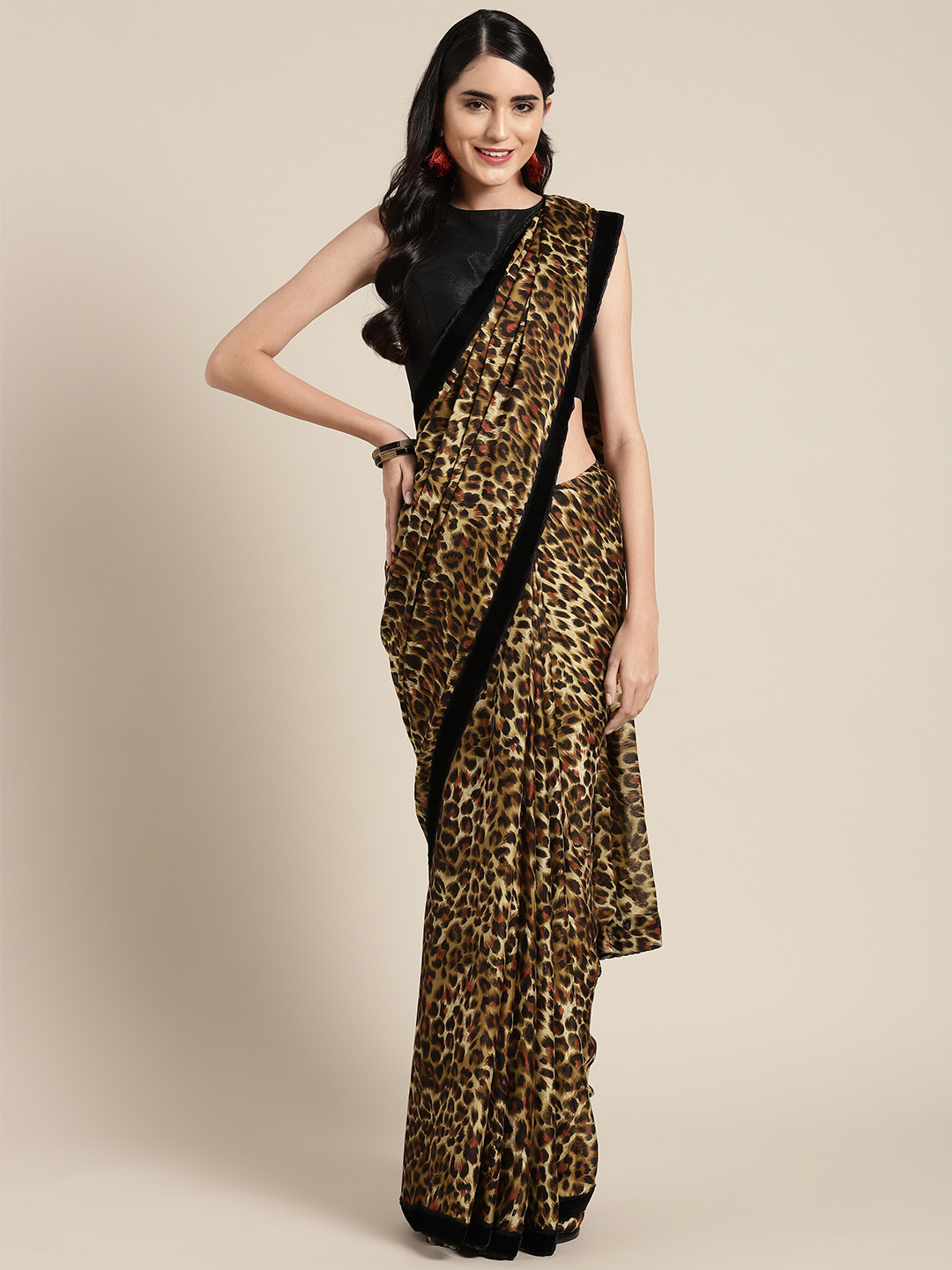 

Tikhi Imli Beige & Brown Animal Print Saree