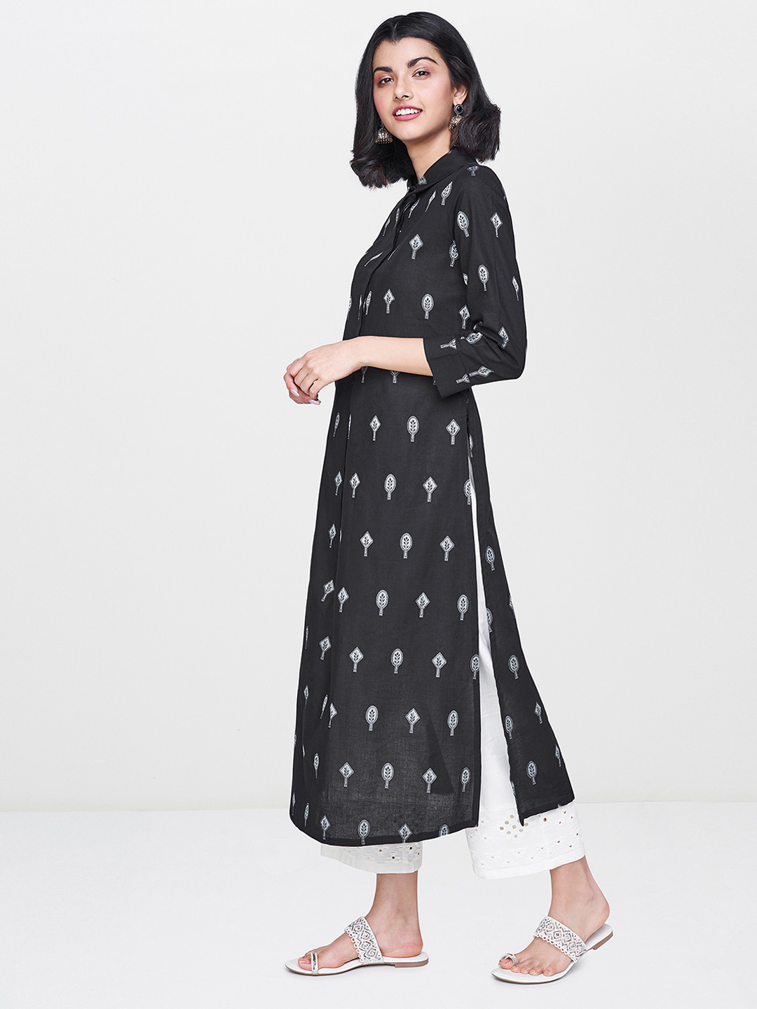 

Global Desi Women Black & White Woven Design A-Line Kurta