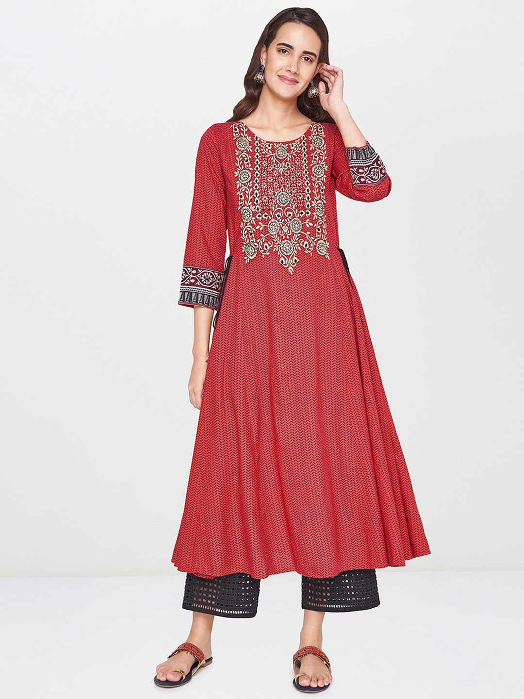 

Global Desi Women Maroon & Black Printed A-Line Kurta