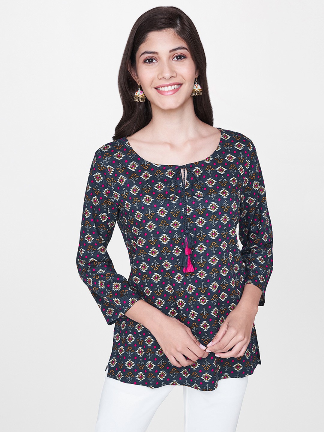 

Global Desi Women Blue & Pink Printed Top