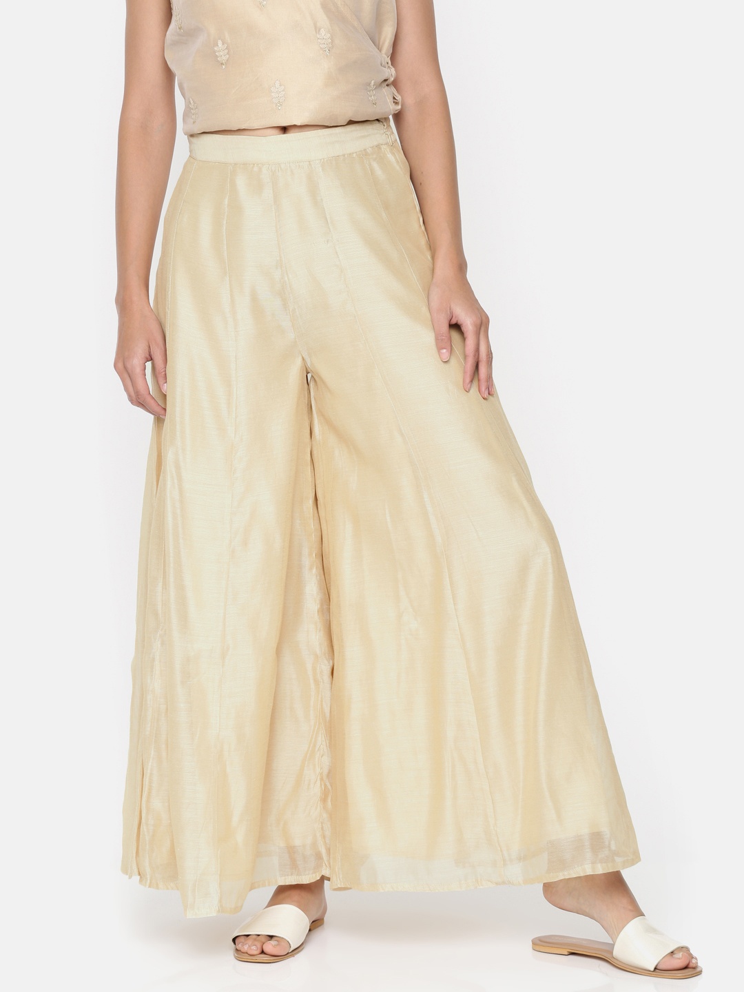 

Global Desi Women Beige Solid Wide Leg Palazzos