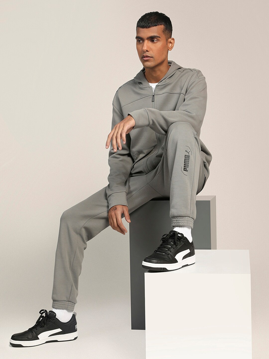 

Puma Unisex Black & White Rebound Lay Up SoftFoam+ Sneakers