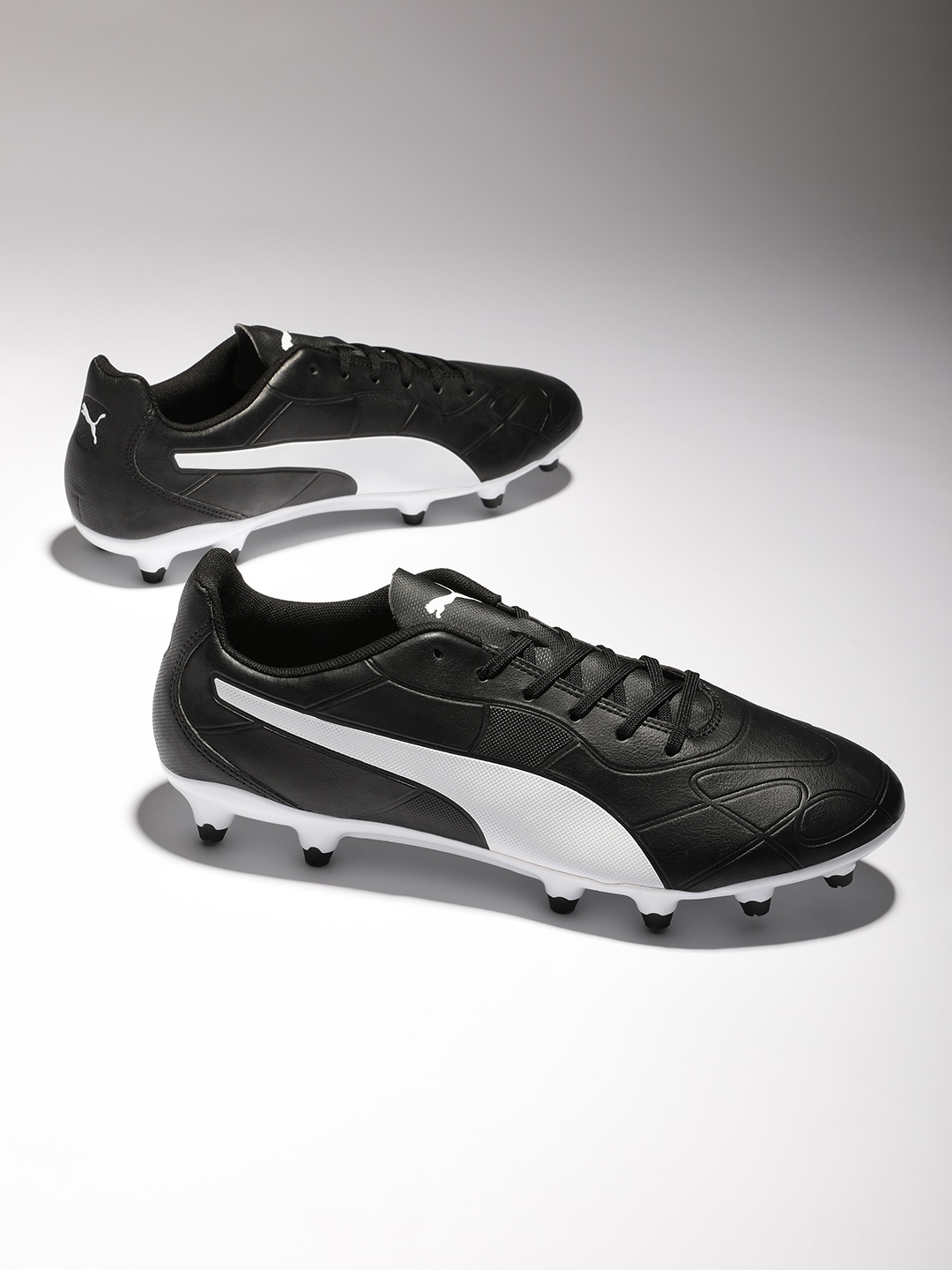 

Puma Men Black Monarch FG Football Shoes
