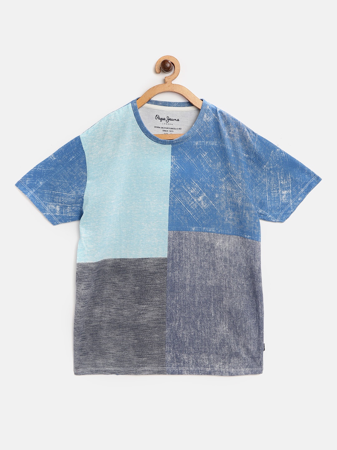

Pepe Jeans Boys Blue Colourblocked Round Neck Pure Cotton T-shirt