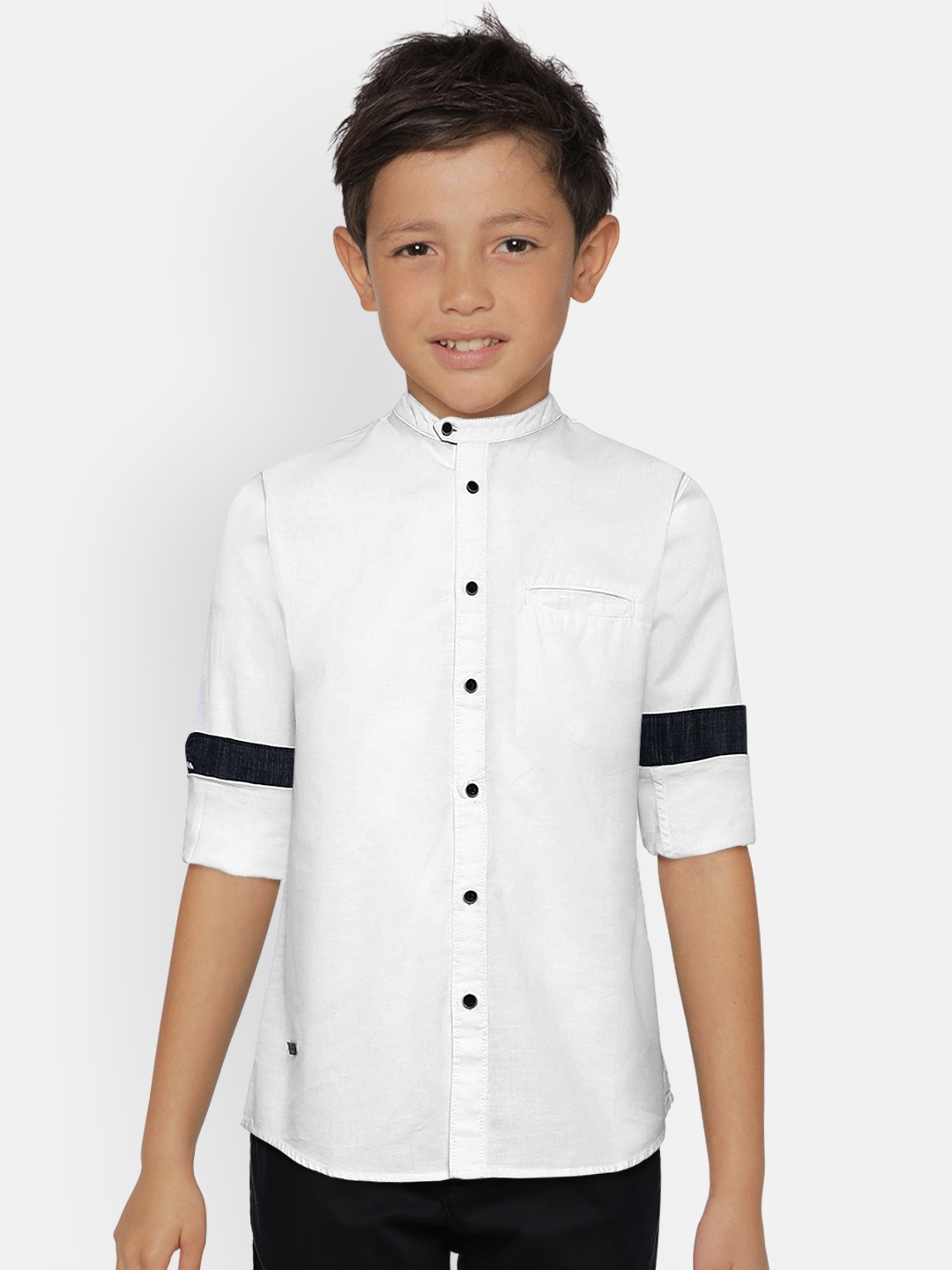 

Pepe Jeans Boys White Regular Fit Solid Casual Shirt