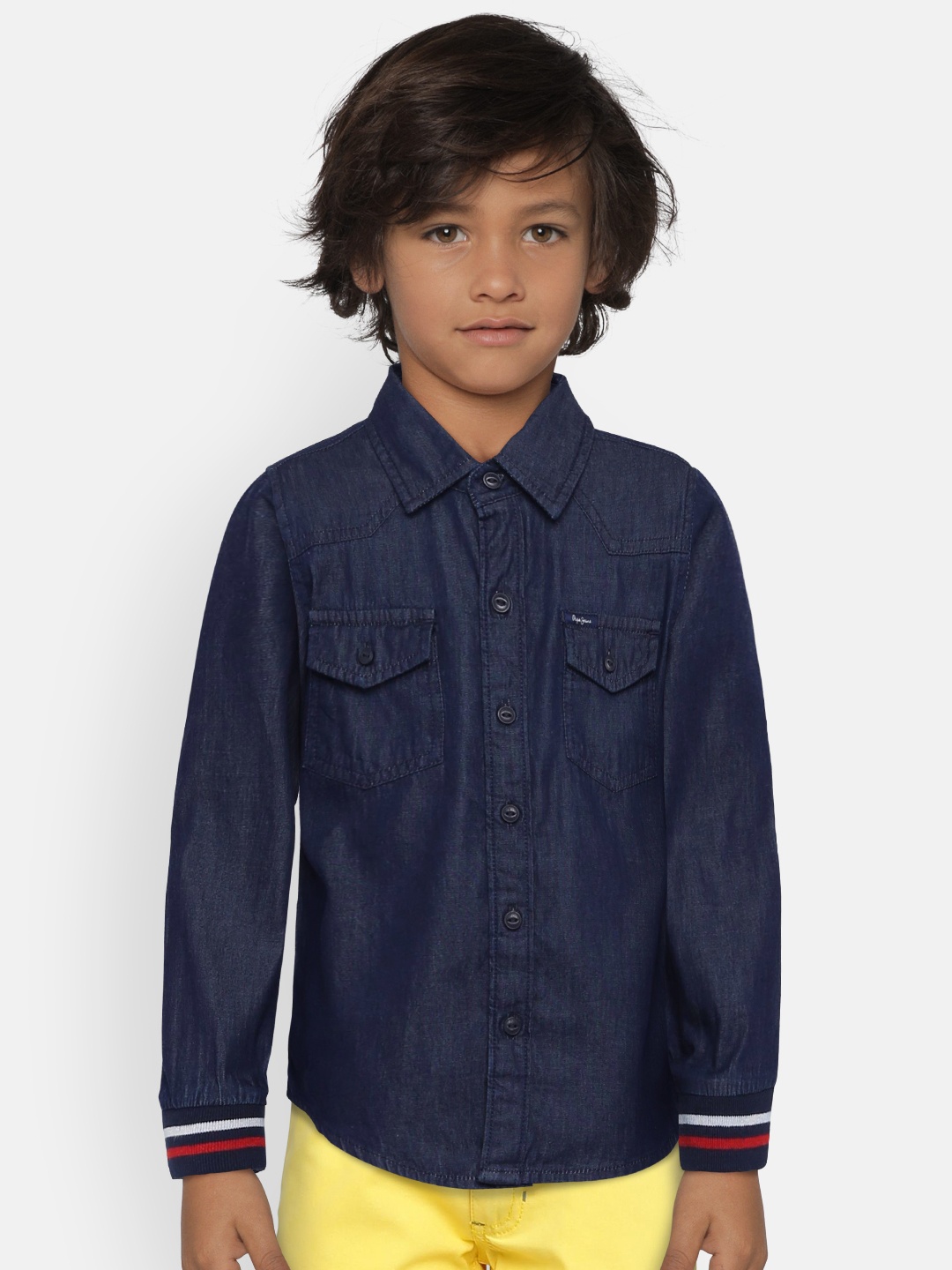 

Pepe Jeans Boys Navy Blue Regular Fit Solid Chambray Casual Shirt