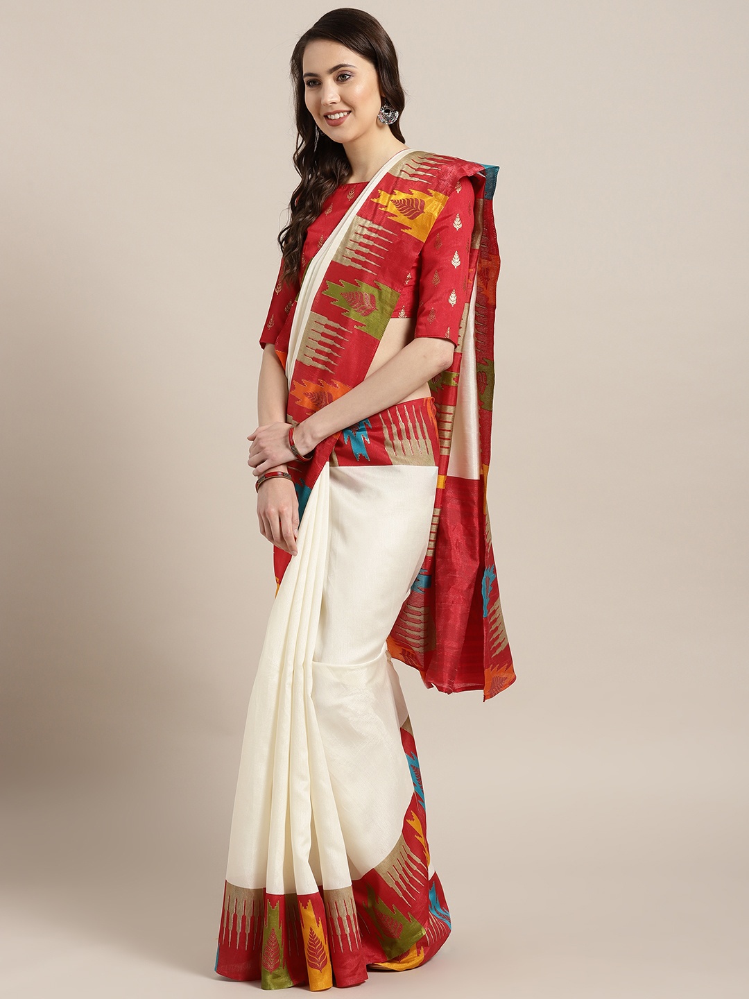 

Saree mall Off-White & Red Solid Kasavu Saree