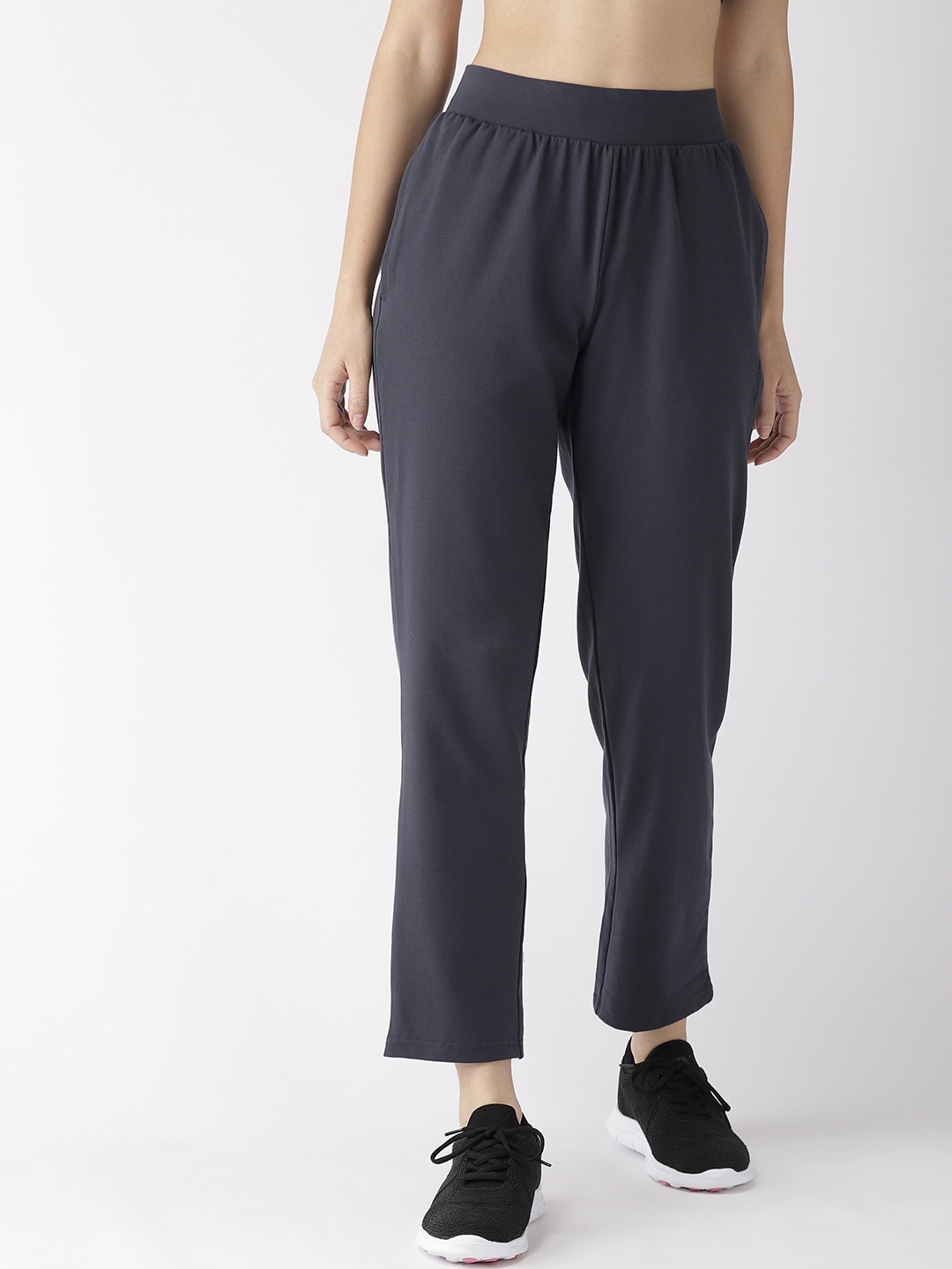 

Alcis Women Solid Charcoal Grey Cropped Track Pants