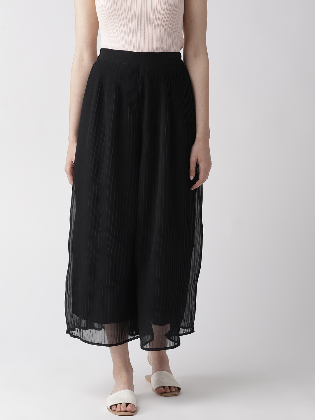 

MISH Women Black Accordian Pleated Wide Leg Cropped Palazzos