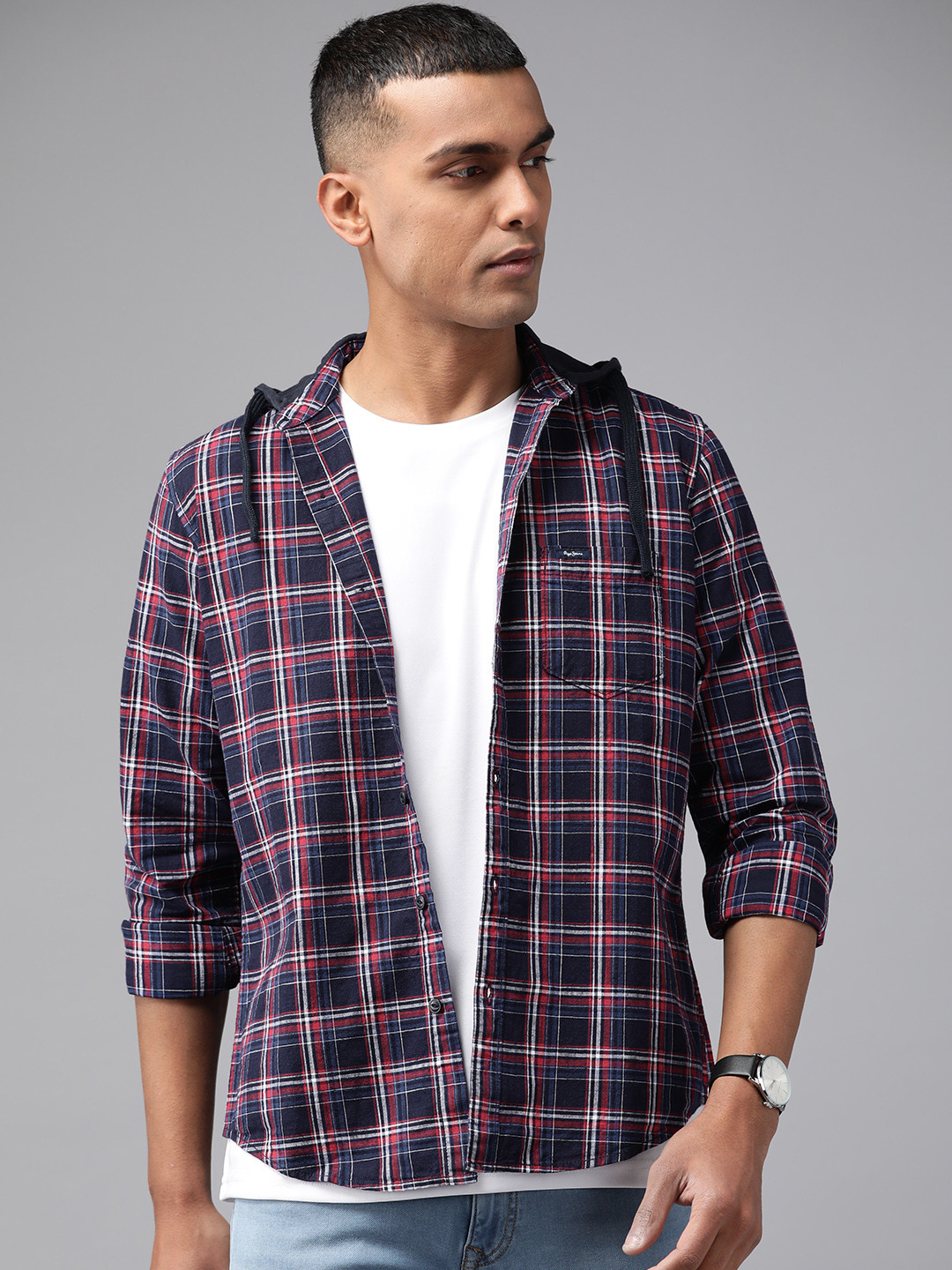 

Pepe Jeans Men Pure Cotton Tartan Checked Casual Shirt, Navy blue