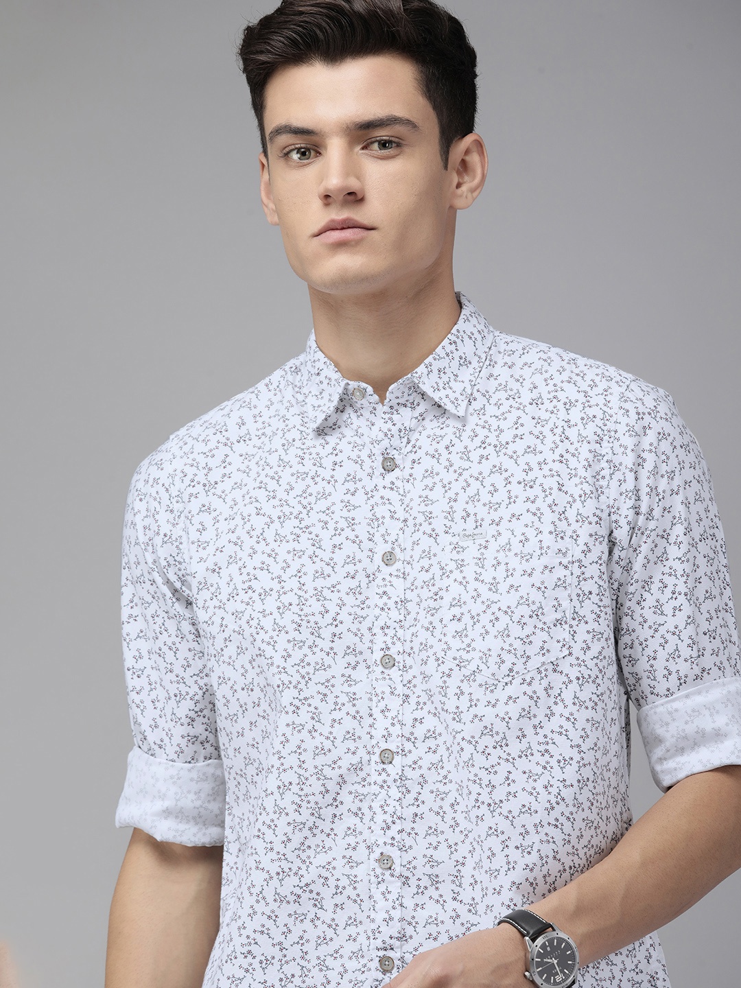 

Pepe Jeans Men White Floral Printed Casual Shirt
