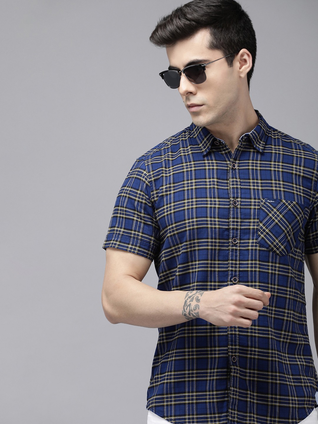 

Pepe Jeans Men Navy Blue Checked Pure Cotton Casual Shirt